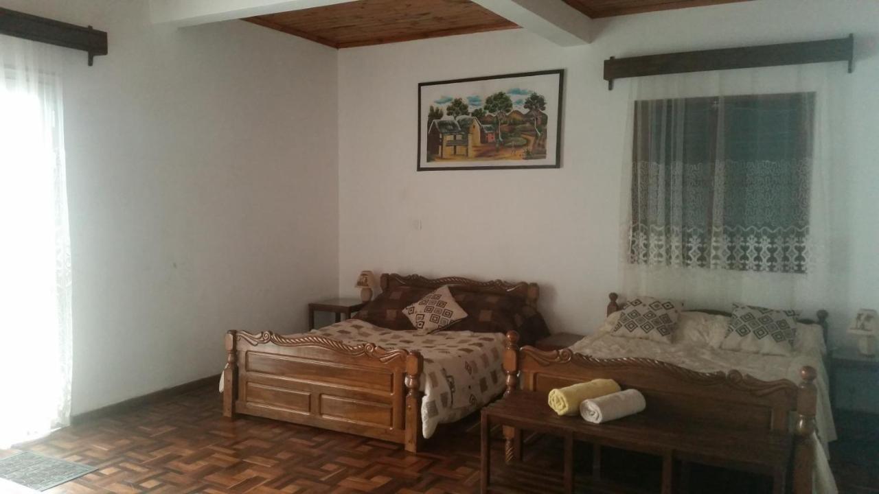 Chambre D'Hotes Valiha Ivato  エクステリア 写真